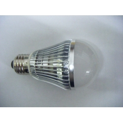 LED žárovka 230V E27 teplá bílá 500lm 15x5630
